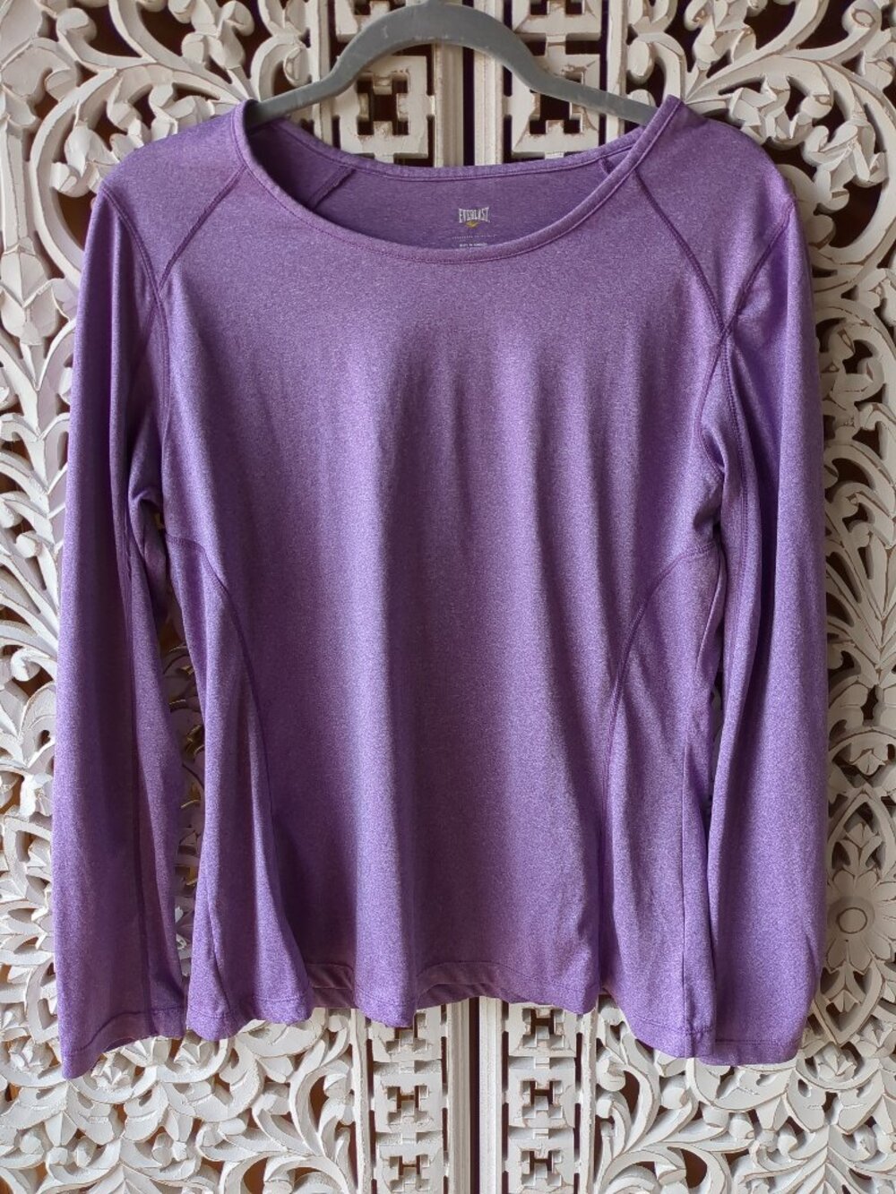 Lg Everlast Long Sleeve Workout Top